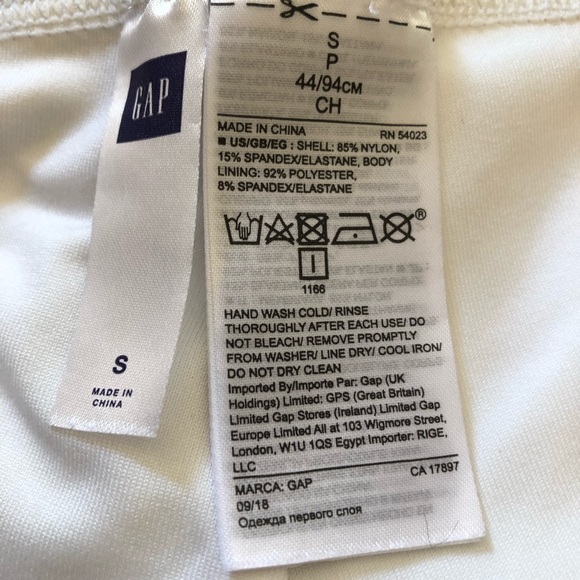 GAP Long Sleeve Rash Protection 2 Piece Bathing Suit Size Small - Picture 8 of 9